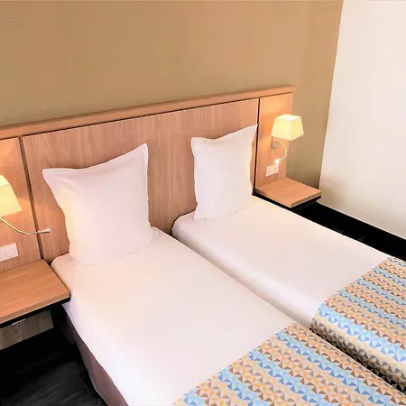 Ξενοδοχείο Logis La Caravelle 3*