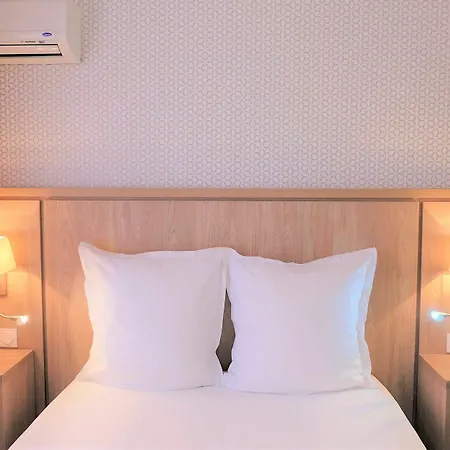 Logis La Caravelle 3* Τουλούζη