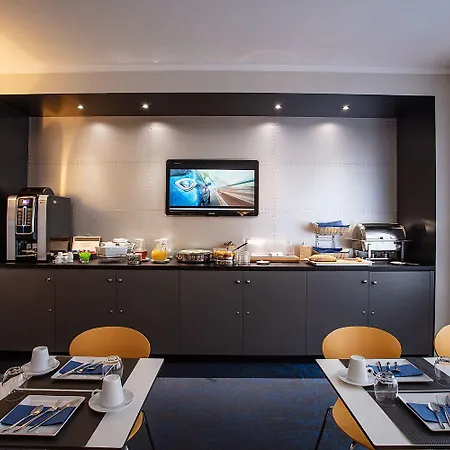 Ξενοδοχείο Logis La Caravelle 3*