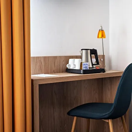 Logis La Caravelle Toulouse
