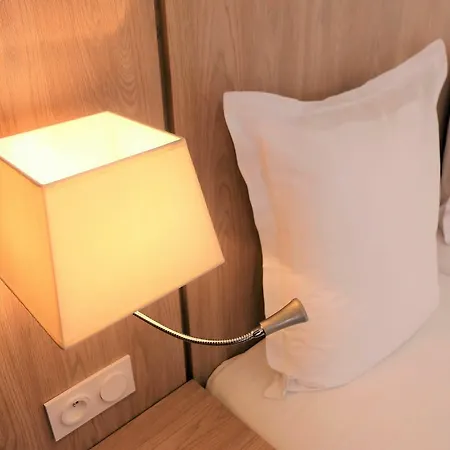 Logis La Caravelle 3* Tuluza
