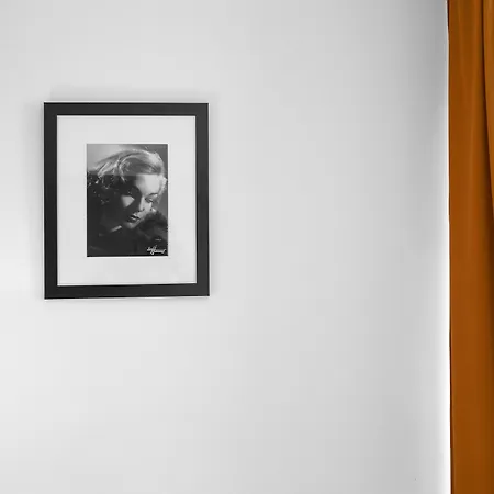 Hotel Logis La Caravelle